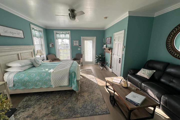 Barren Breeze Bed and Breakfast