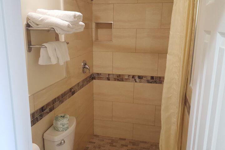 Room 19 of 40