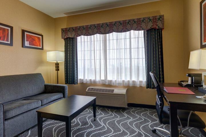 Comfort Suites Lake Ray Hubbard