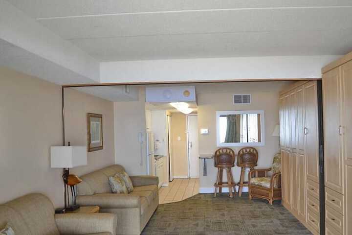 Room 14 of 26