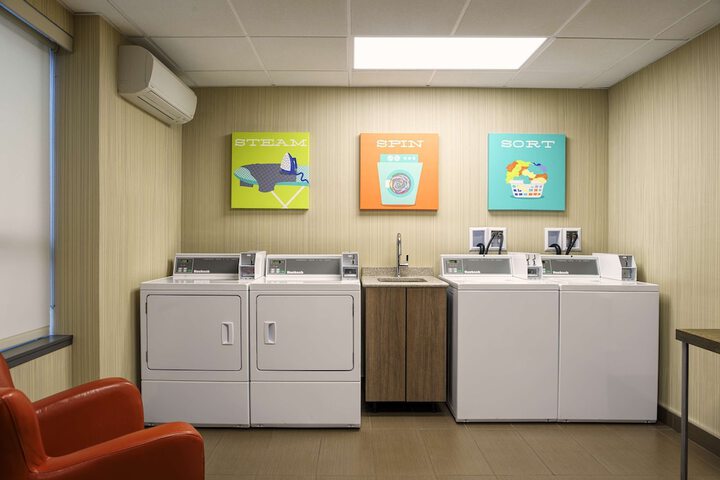Room 15 of 28
