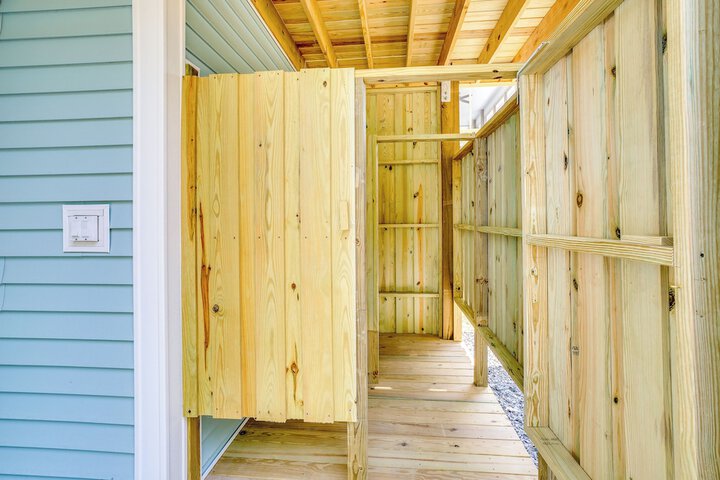 Coastal North Carolina Retreat: Half Mile to Beach