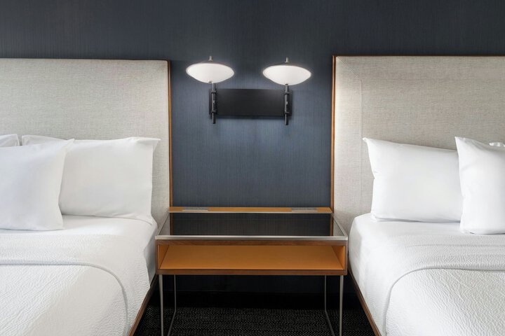Courtyard by Marriott Cleveland Airport South