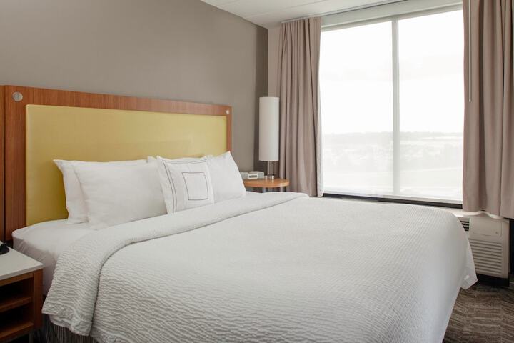 SpringHill Suites Cincinnati North / Forest Park