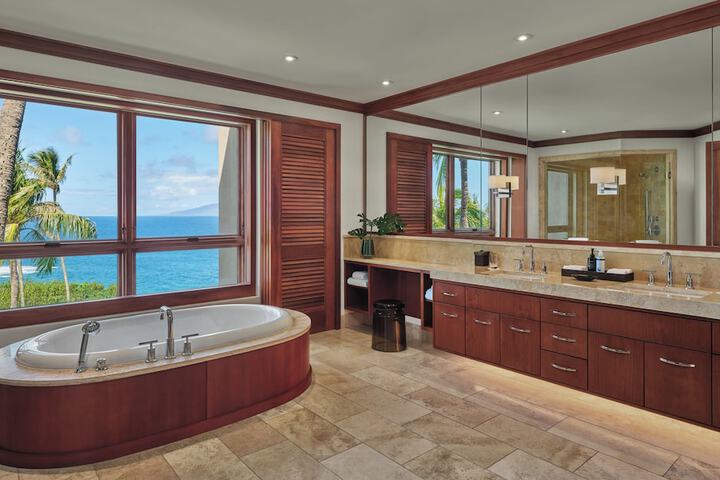The Resort at Kapalua Bay Maui