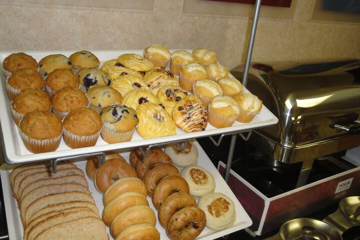 Breakfast/Coffee Service 46 of 54