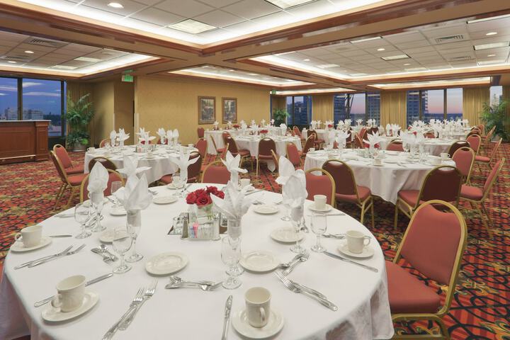 Holiday Inn Sacramento Downtown-Arena by IHG