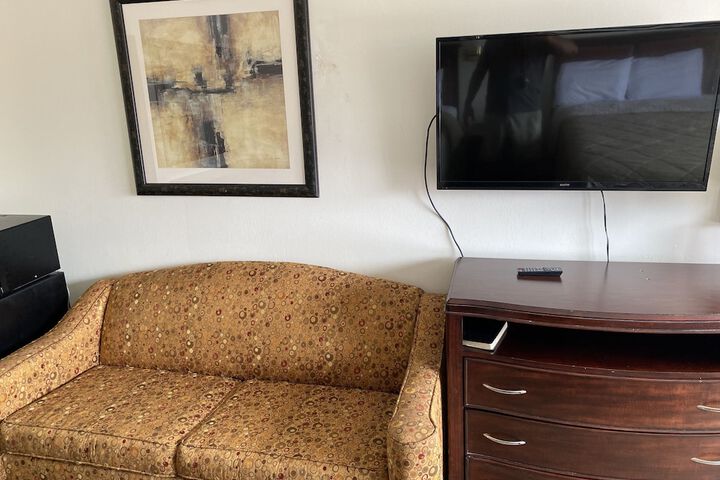 Room 23 of 26