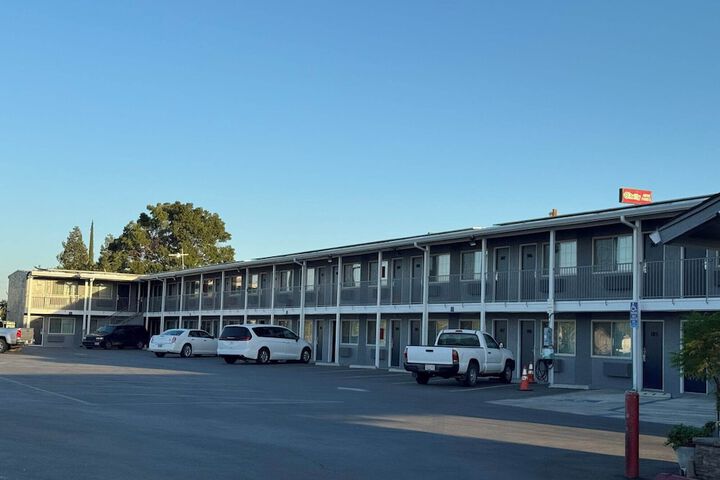 Motel 6 Willows CA