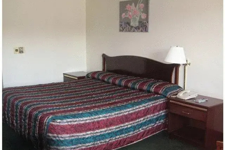 RED CARPET INN ENDICOTT BINGHAMTON
