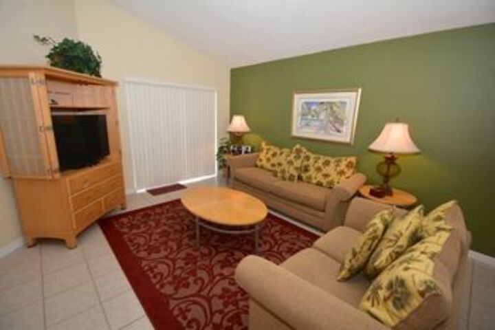 Rent a Villa Eagle Management Davenport