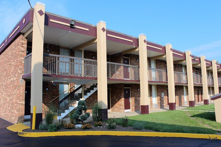 Bluegrass Inn