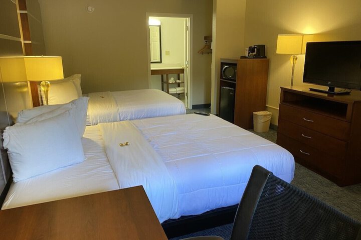 Room 25 of 42