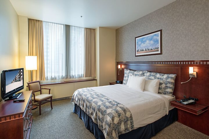 Le Square Phillips Hotel & Suites