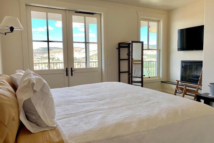 Annies Place Bed & Breakfast