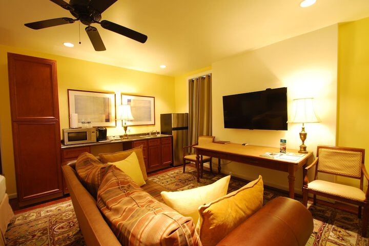 Room 14 of 41