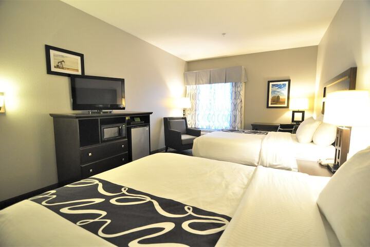 La Quinta Inn & Suites by Wyndham-Brookshire-West Katy