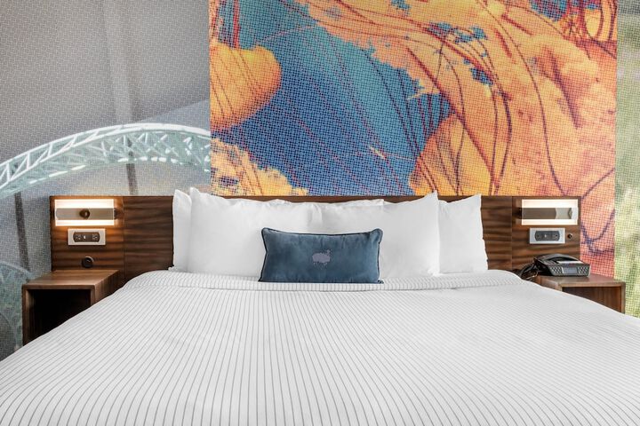 Cambria Hotel Bloomington Mall of America Minneapolis Airport