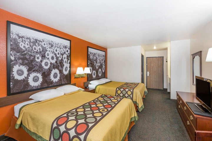 Room 22 of 26