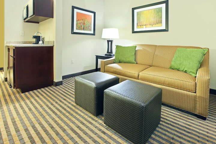 Room 21 of 63