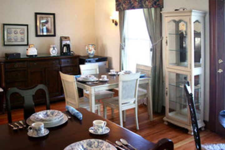R. R. Thompson House