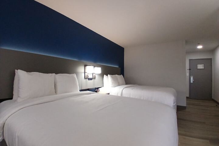 Comfort Inn Marion near Downtown & Blue Ridge PKWY