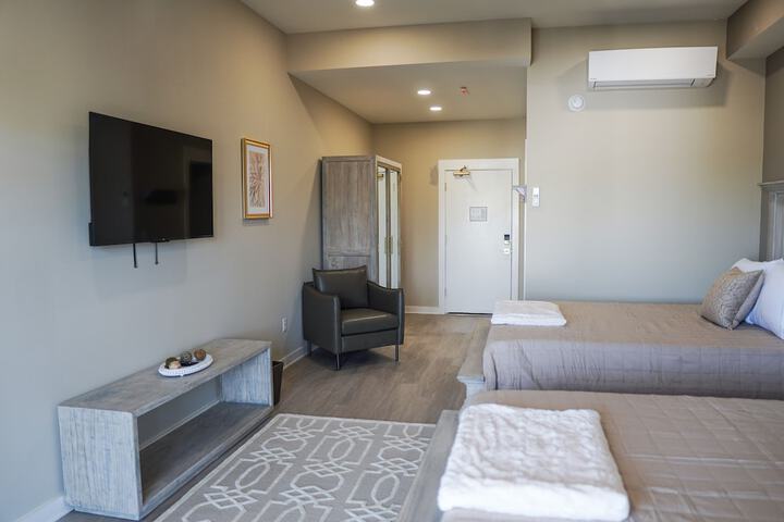 Room 14 of 30