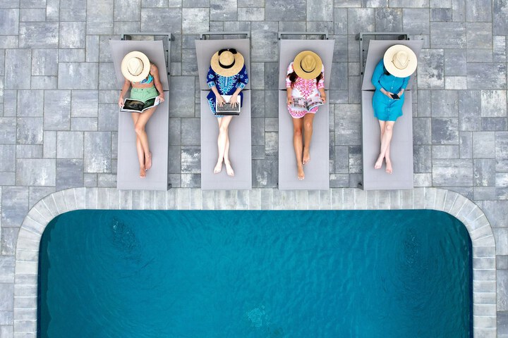 Pool 17 of 45