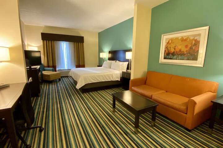 Room 31 of 62