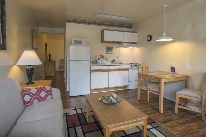 Room 21 of 52