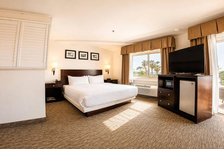 The Volare an Ascend Collection Hotel