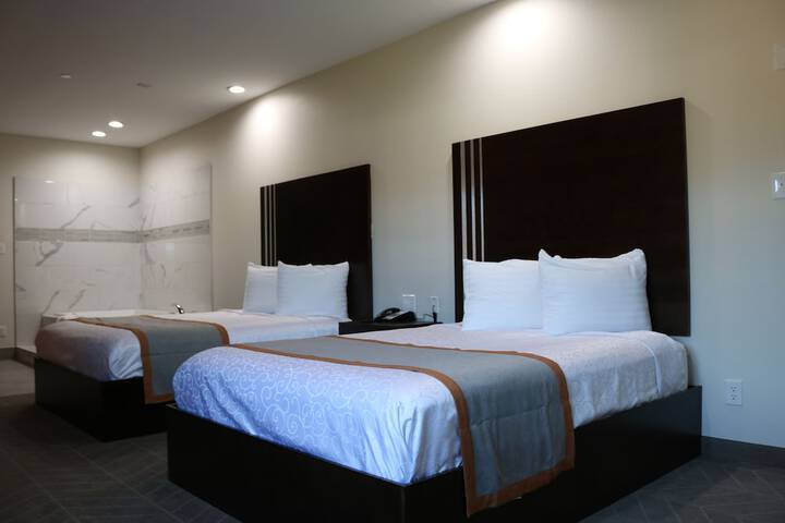 Room 18 of 40