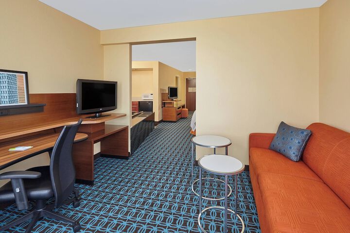 Room 16 of 32