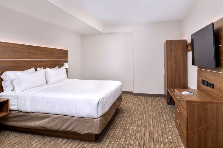 Room 38 of 57