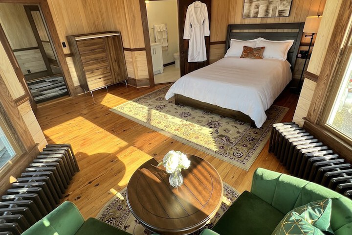 Room 43 of 55