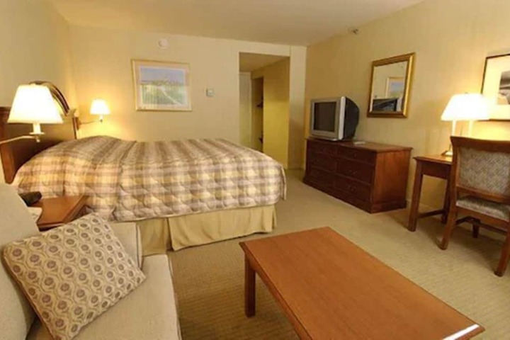 Rockville Centre Inn