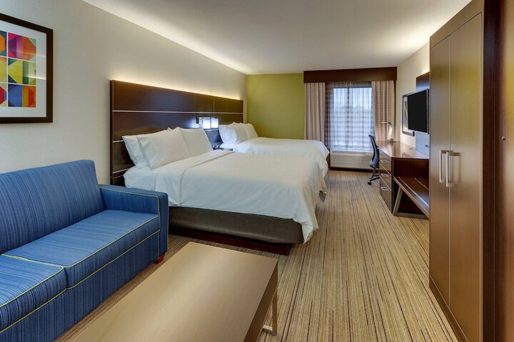 Room 26 of 67