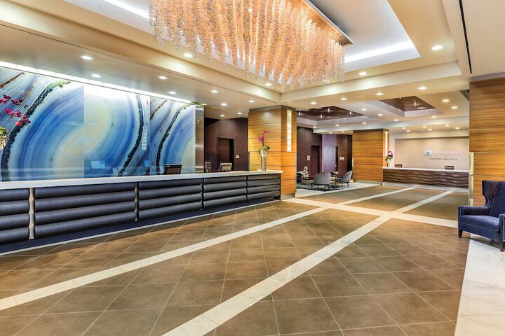 Club Wyndham Desert Blue