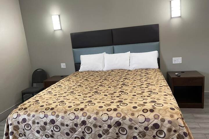 Town House Motel