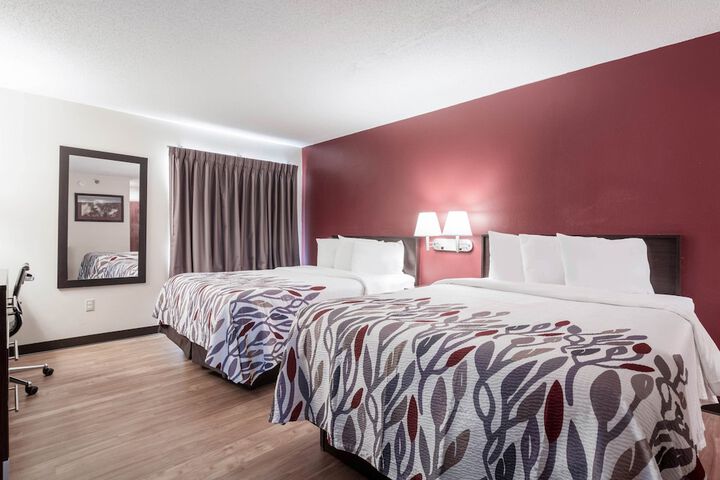 Room 19 of 38