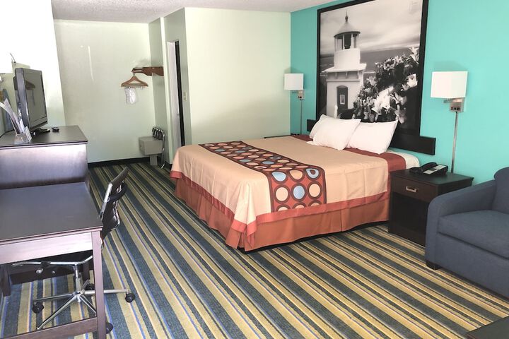 Super 8 by Wyndham Yreka