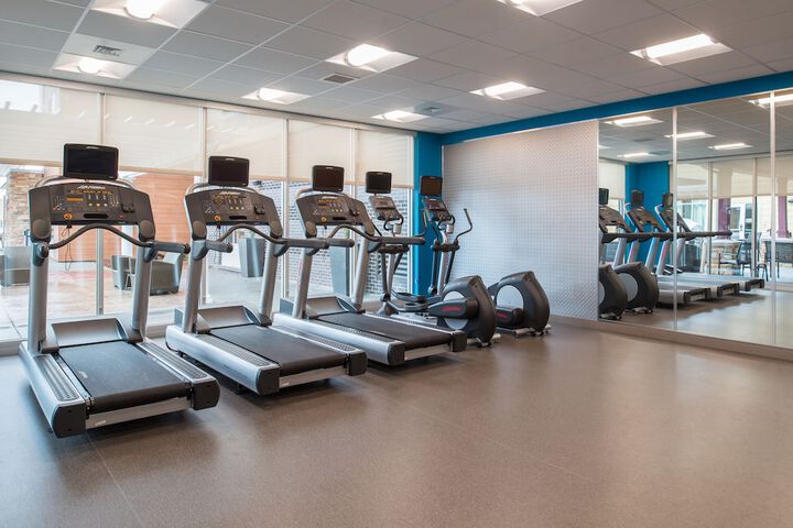 Fairfield Inn & Suites St. Louis Westport