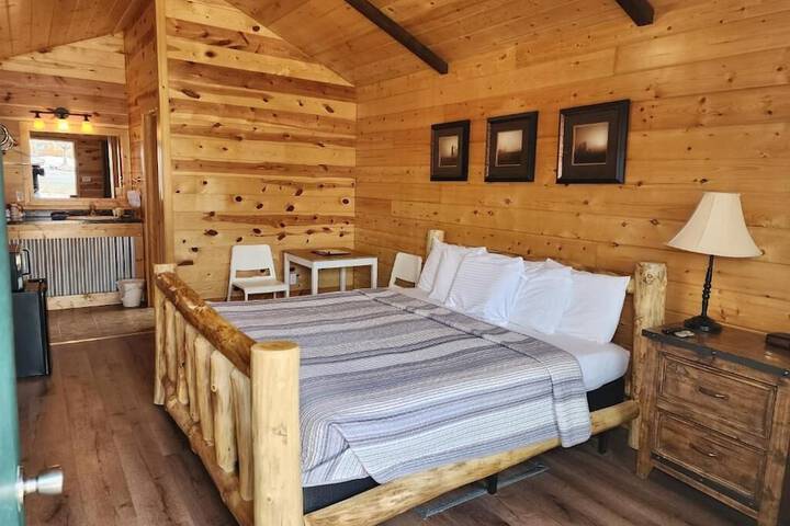 Bryce Valley Lodging