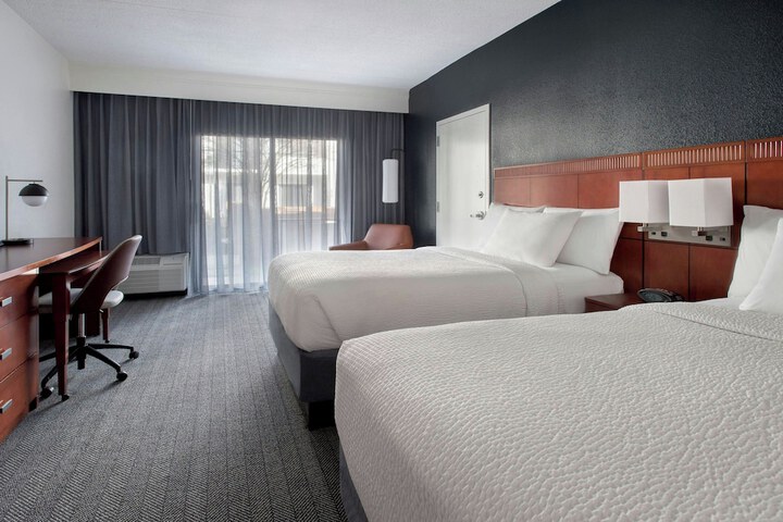 Courtyard by Marriott Silver Spring North / White Oak