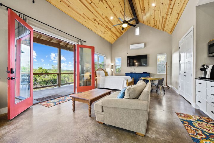 Hill Country Casitas