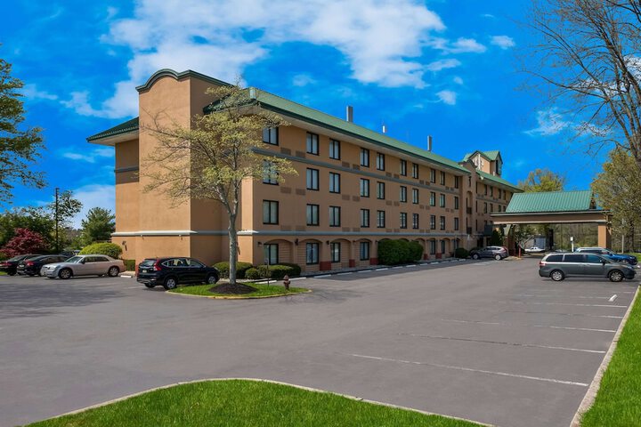 Hotel 10 of 36