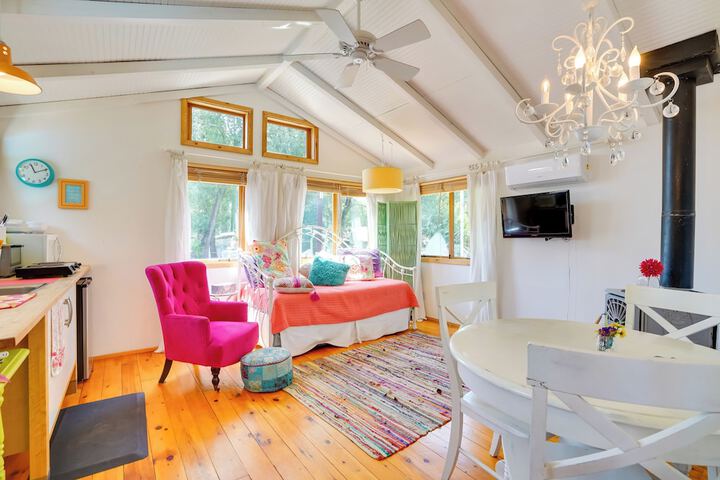 Pet-friendly Patagonia Apt 12 Mi to Wineries!