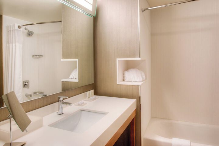 Courtyard by Marriott St. Louis Chesterfield