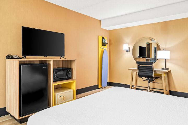 Days Inn by Wyndham Helena