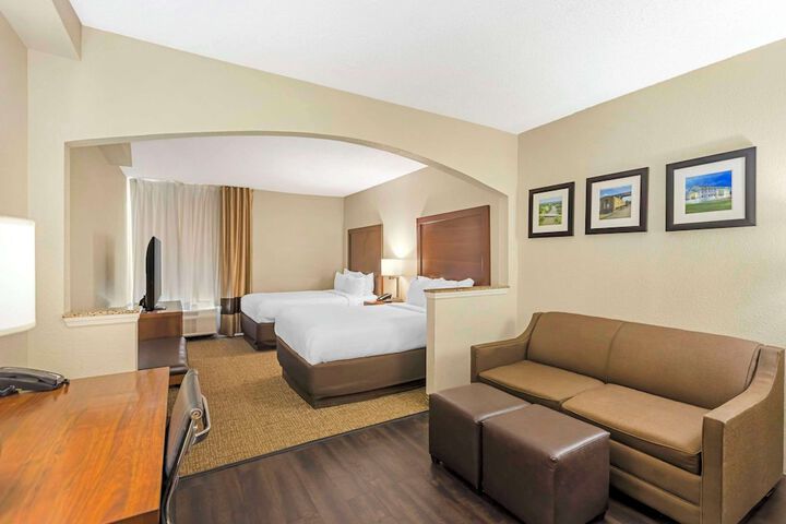 Comfort Inn Meridian - Bonita Lakes